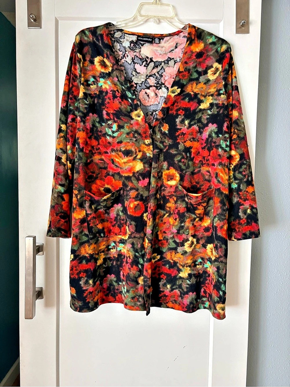 Nina Leonard Vibrant Floral Cardigan in Black & Red